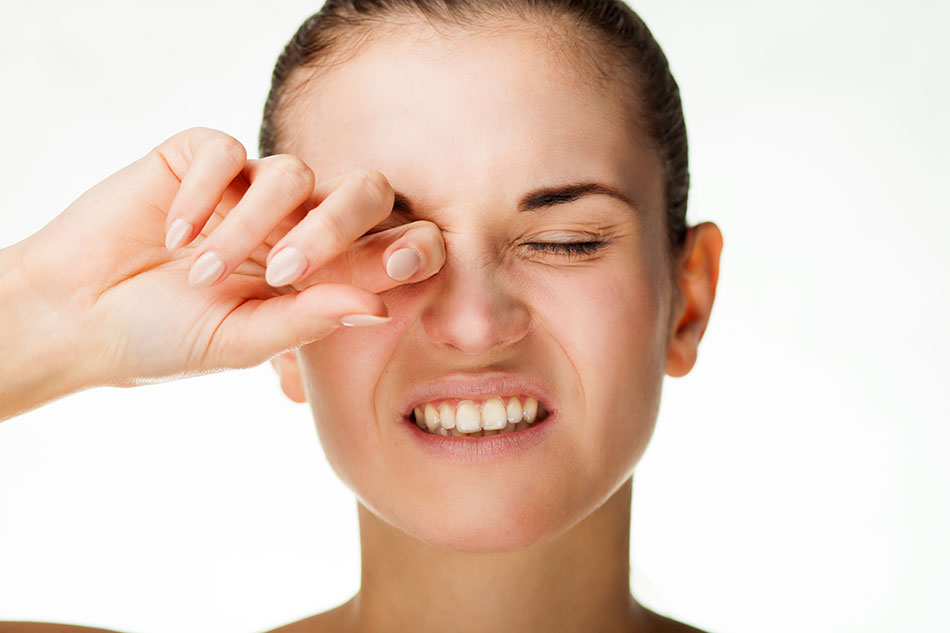 What to Do If You Lose a Contact Lens Inside Your Eye